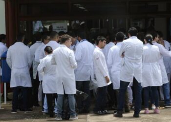 Congresso de Medicina reúne 400 especialistas e debate IA, cannabis medicinal e envelhecimento